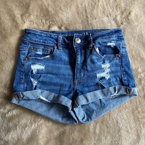 American Eagle ‘High-rise Shortie’ shorts